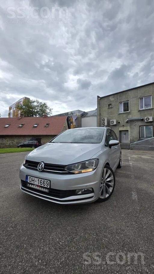 Volkswagen Ļoti labā tehniskā kārtībā, vai mainu pret līdzvēr