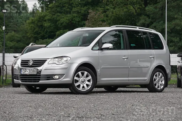 Automāts, 2.0Tdi, tikko no Vācijas ar pārbaudāmu nobraukumu. Komplektācijā,