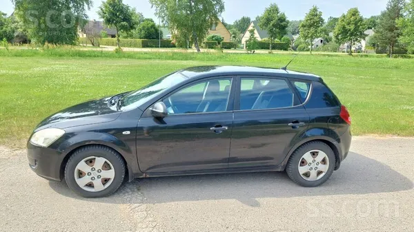 KIA Pārdodu teva auto, pēdējos gados braukts maz, visi