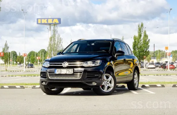 Volkswagen VW Touareg 3.0l dīzelis. 176kw