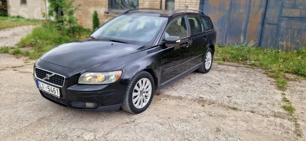 Volvo Pārdod volvo v50 braucošā kārtībā