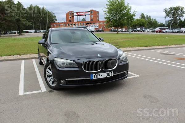 BMW BMW F01 225 Kw