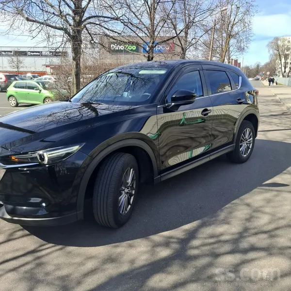 Mazda Продам мазду сх5 Premium . Октябрь месяц 2018 год 