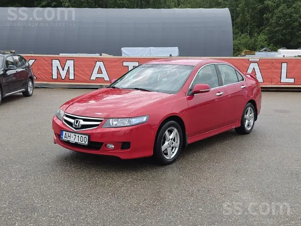 Honda Pārdodu Hondu Accord. 2008.gada. 2.0 benzīna dz8nē