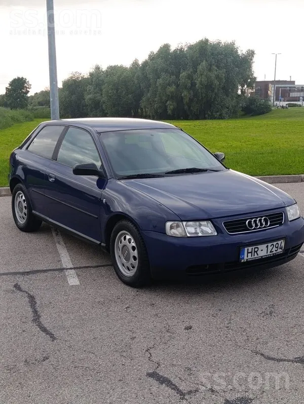 Audi Audi A3 в хорошем состоянии, сделано обслуживание,