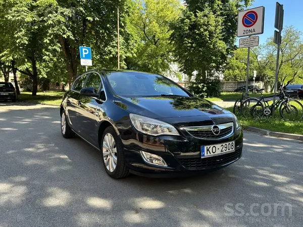 Opel Pārdodu Opel Astra ar 1.4 benzīna dzinēju 88kw 120