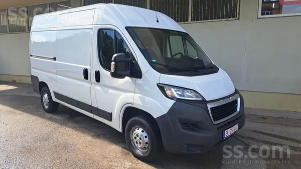 Peugeot Izcils auto tikko no Vācijas Peugeot Boxer 2.0 ctd