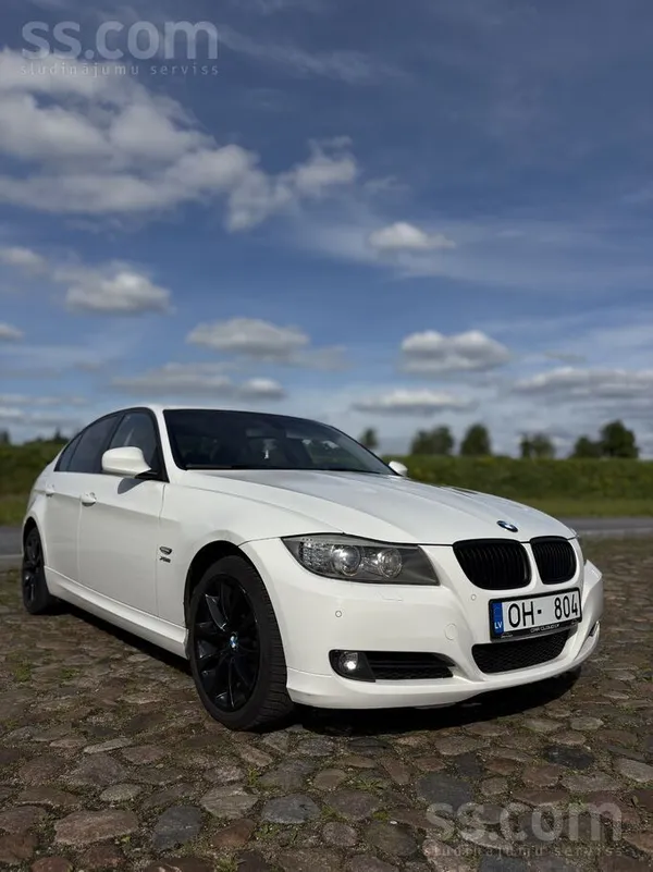 BMW Продаю BMW E90 в хорошем состоянии. 