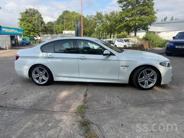 BMW 520 - 1