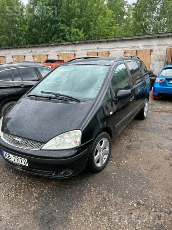 Ford Braucoša mašīna, zobsiksna mainīta, bremzes jaunas