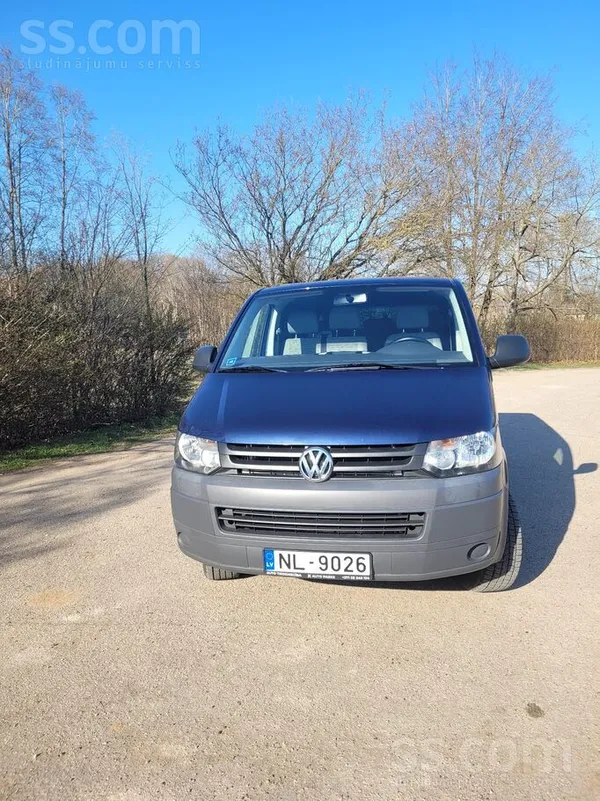 Volkswagen Pārdodu VW T5, 2.0 Tdi 103 kw, 6 ātrumi, 9 sedviet
