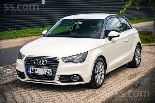 Audi Pārdod Audi A1 1.2 benzīns, 84 zs, manuālā Ātrumka