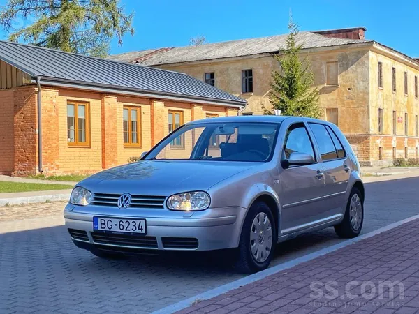 Volkswagen Pārdodās ekonomisks auto, ir vizuāli defekti, no m