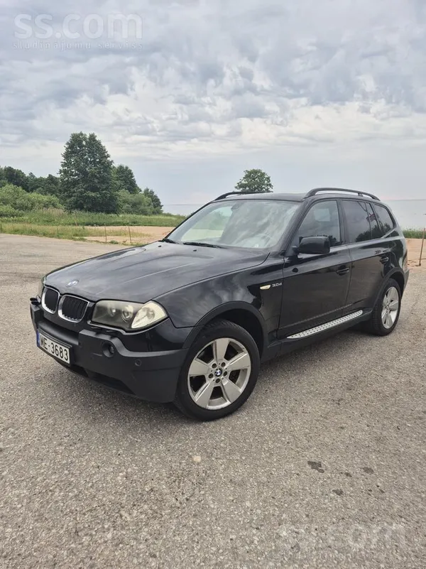 BMW Auto cenai atbilstošā stāvoklī. Pirms 1200km nomai
