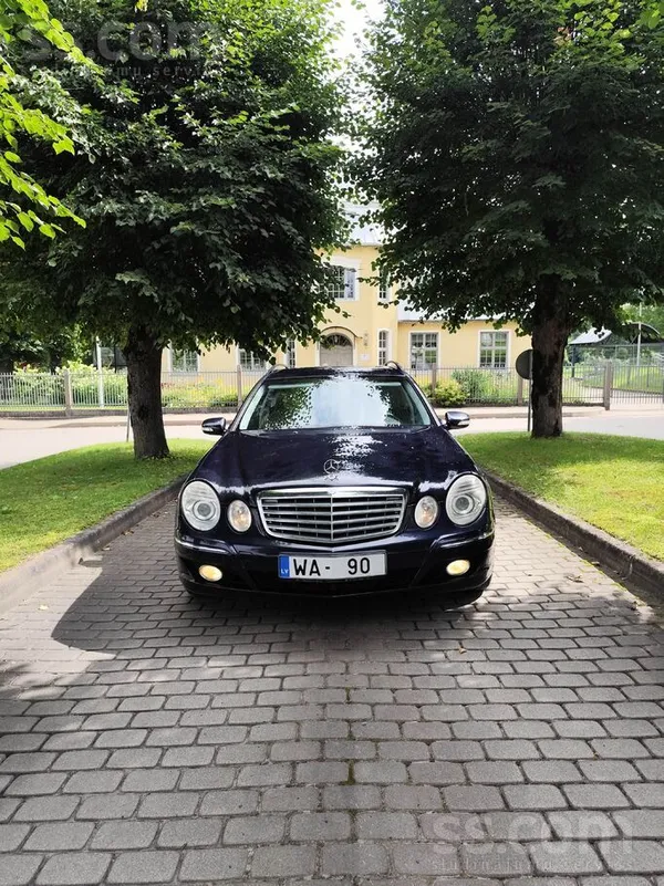Mercedes Mercedes-Benz E280 ar Elegance komplektāciju, ar t