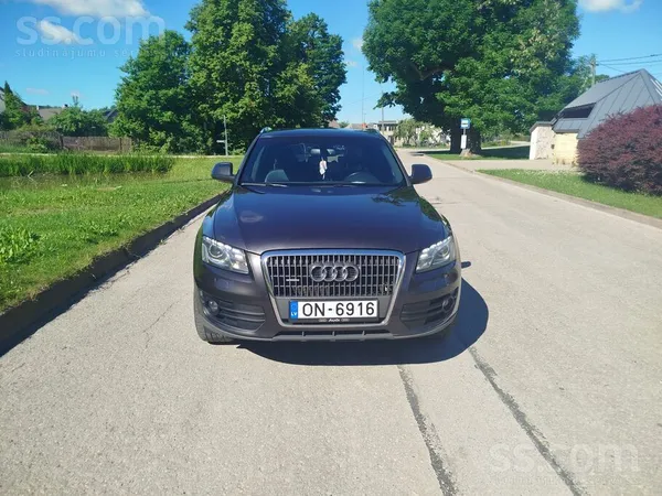Audi Pārdod labu Audi Q5-sline. Viss darbojās labi- sav