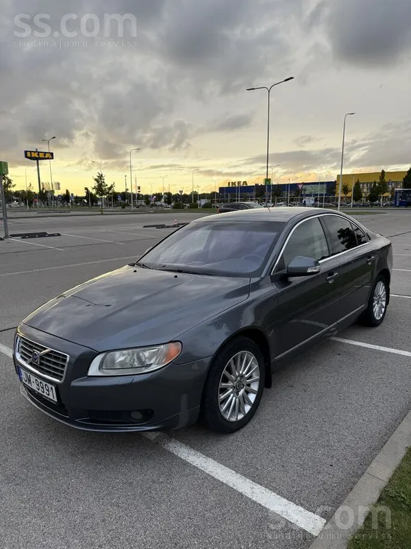 Volvo Продаётся автомобиль Volvo S80 D5 136kW