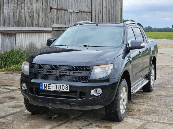 Ford Uzņēmums pārdod Ford Ranger Wildtrak 3.2d ar 147kw