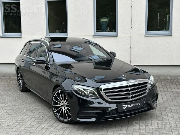 Mercedes Mercedes Benz E350 Amg, - 190kw / 258zs. 