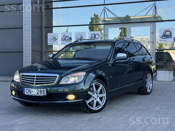 Mercedes Pārdod Mercedes-Benz C320 4Matic, 2008. gada izlai