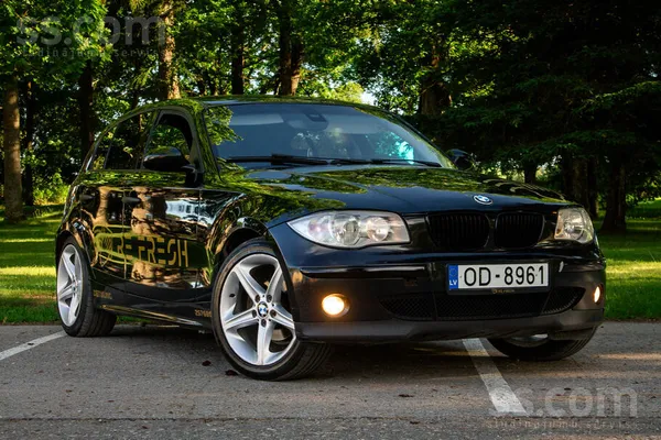 BMW Kopts un uzturēts BMW 118d 90kw. Ļoti ekonomisks u