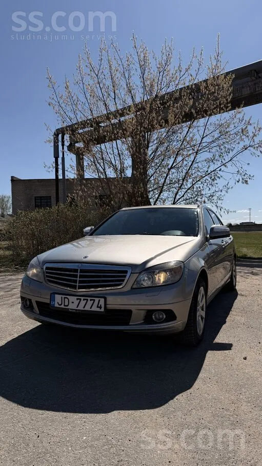 Mercedes Mercedes C220 Avantgarde ar automātisko Ātrumkākrb