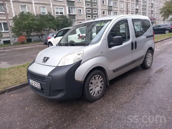 Peugeot Pārdodu automašīnu. Mašīna stāv bez lietošanas. Pa