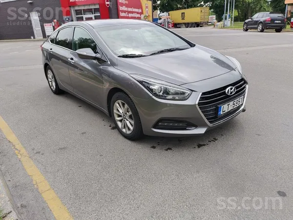 Hyundai Pārdod: Hyundai i40 (Facelift) – uzticams, ietilpī