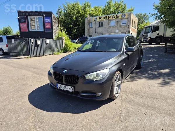 BMW BMW 535 GT 3.0l dīzelis. 220kw 