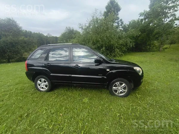 KIA Pārdodu žiperīgu džipeli Kia Sportage 4×4 ar 2.0 b