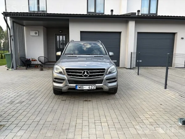 Mercedes Privātpersona pārdod labu Mercedes-Benz Ml250, 150