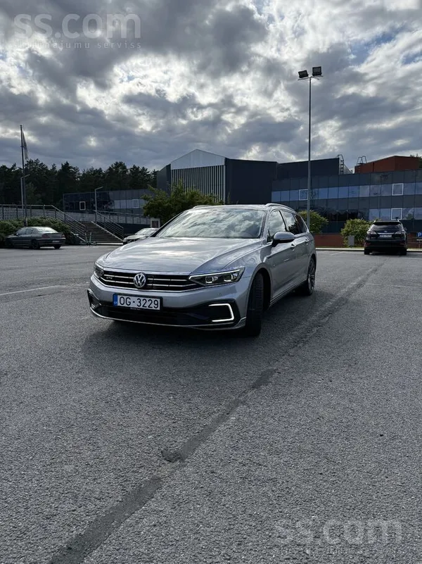 Volkswagen Volkswagen Passat Gte Variant Facelift Iq. Light M