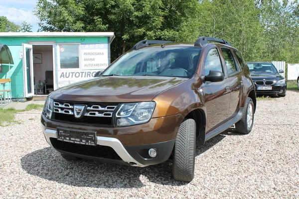 Dacia Авто из Франции в отличном состоянии, коррозии нет