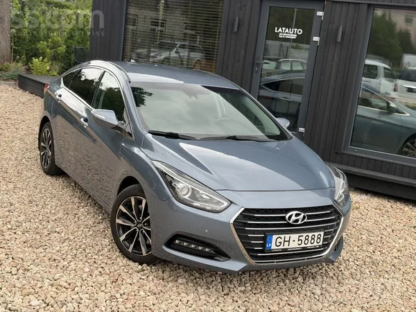 Hyundai Pārdodam skaistā krāsā un ļoti koptu Hyundai i40 F