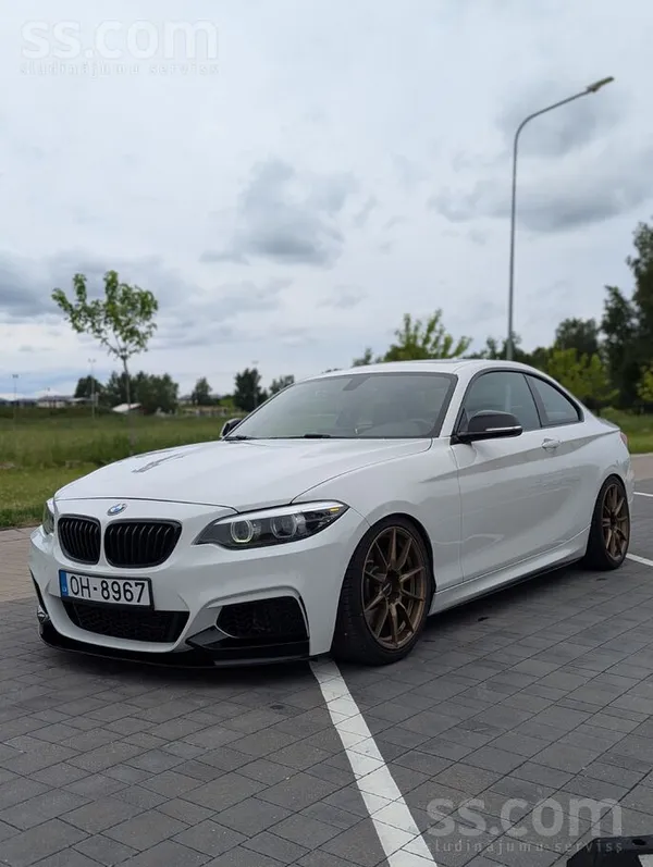 BMW Ja kādam ir nopietna interese, tad man ir BMW M240