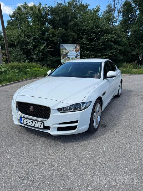 Jaguar XE 2.0 dīzelis 132kW. Tikko izieta tehniskā apskate. Auto bijis pie 2