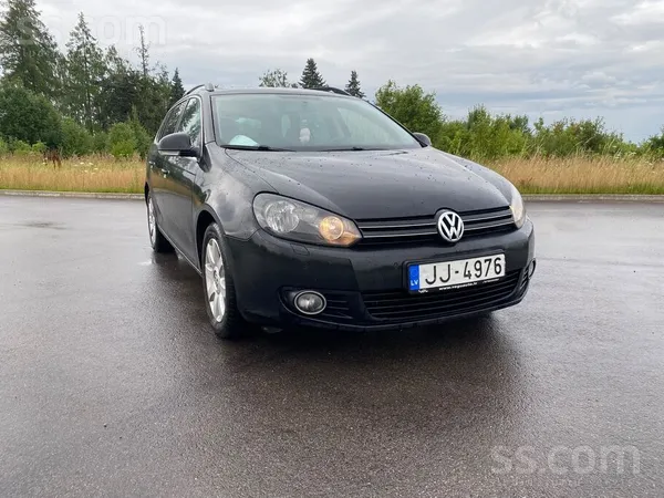 Volkswagen Pārdodu ekanomisku 2010. Gada Golf 6.