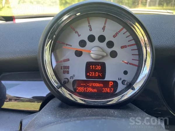 Dacia Labdien Pircēj. Pārdodu svaigi iejātu kumeļu. Auza
