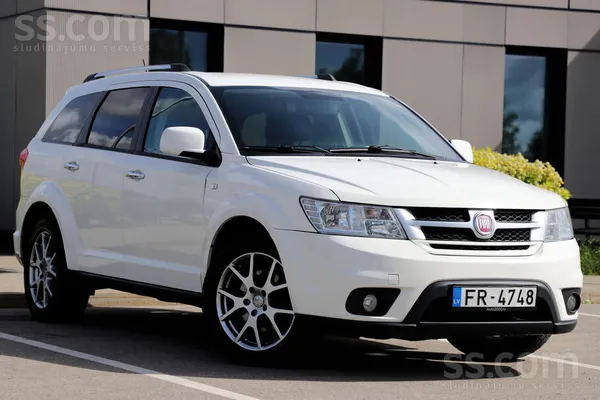 Fiat Fiat Freemont 2.0 Dīzelis 125kw / 167zs , mehānisk