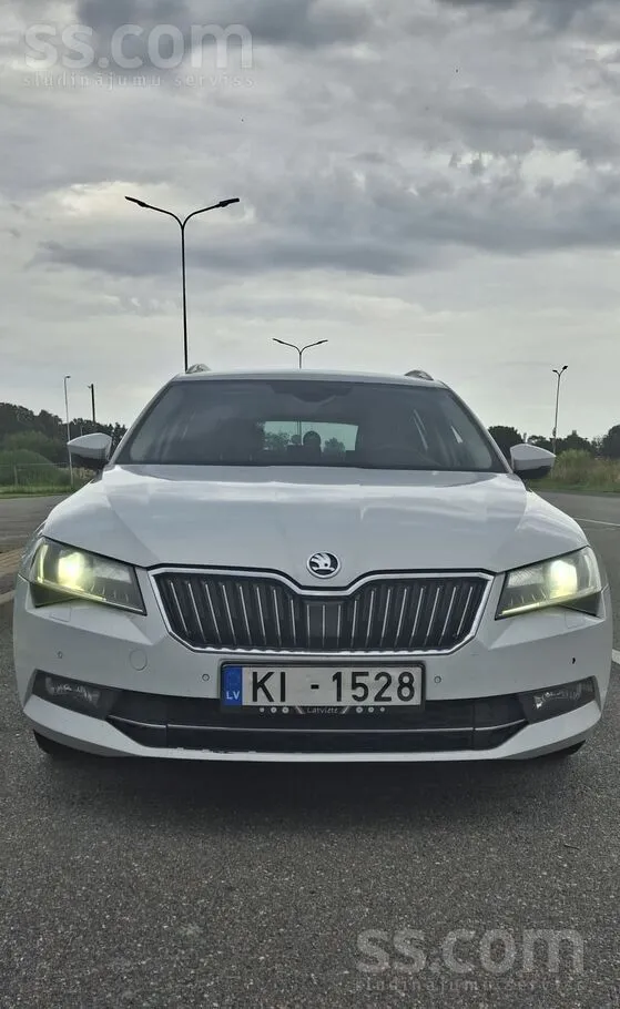 Skoda Pārdod Škoda Superb 2.0 dīzelis, automāts, 2016. g