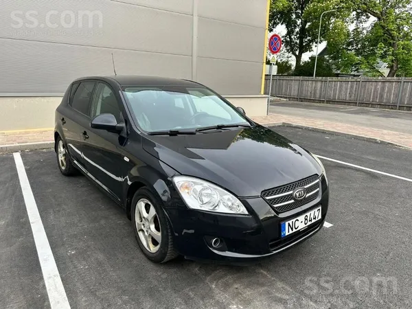 KIA Kia Ceed 1.6 Petrol, 2007 – €1299