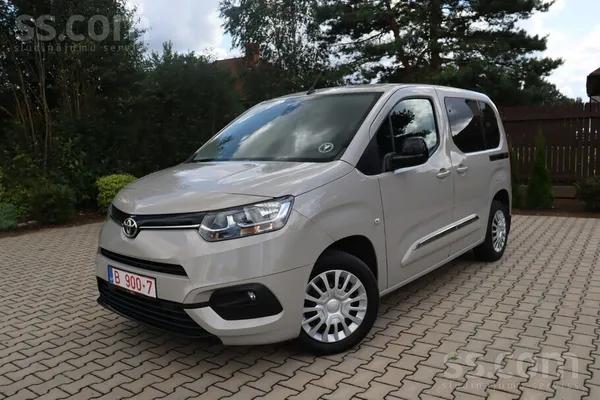 Cena ar pvn. Proace City Verso. Garantija. TA 07.2028 Jauna auto stāvoklis.
