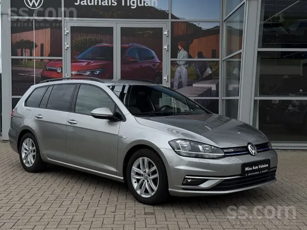 Volkswagen Volkswagen Golf 7 Bluemotion, 1.5L Benzīns, 130Zs,