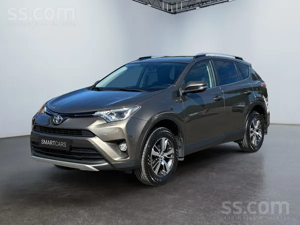 Toyota Toyota Rav4 Awd ar 2.0 benzīna dzinēju, sešpakāpju