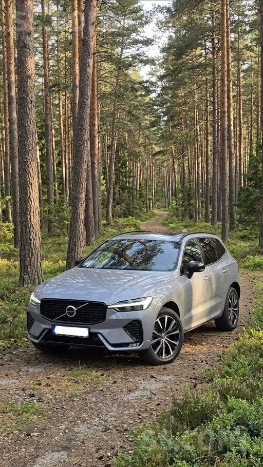 Volvo Vienīgais auto saimnieks pārdod Volvo Xc60 B5 Ulti