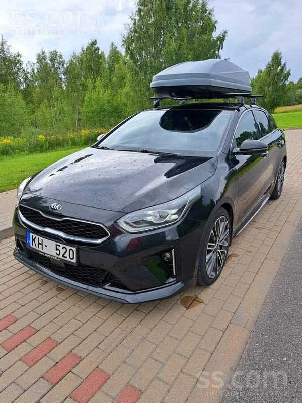 KIA Auto teicamā tehniskā kārtībā, sēdies un brauc. Do