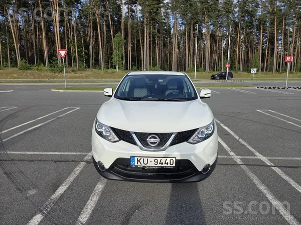 Nissan Pirkts no Norde Latvijā. Viens saimnieks, sieviete
