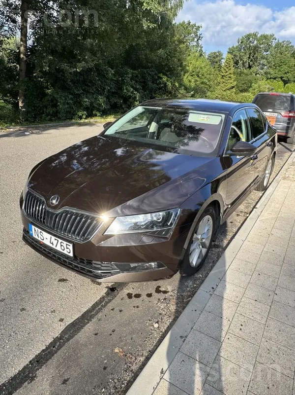 Skoda Sakarā ar jaunas automašīnas iegādi tiek tirgots Š