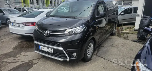 Toyota Ceļojumu komplekts – Toyota Proace Family + Carado