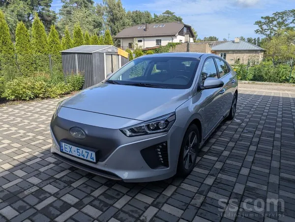 Hyundai Lv: